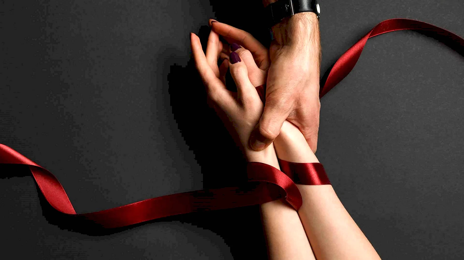 Как связать руки ремнем девушке: пошаговая инструкция для BDSM-игр