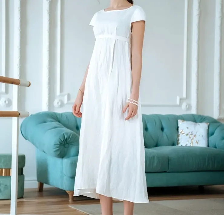 Белое льняное платье uterque