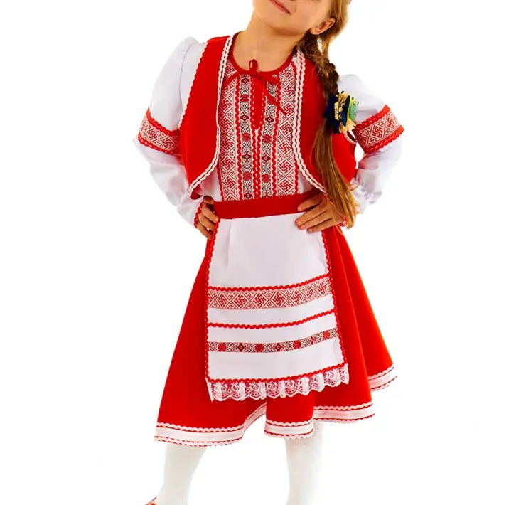 Белорусочка в национальном костюме