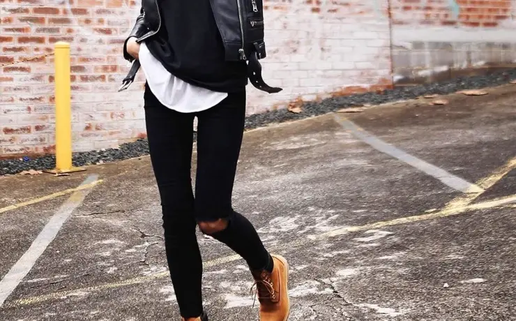 Black Timberland outfit