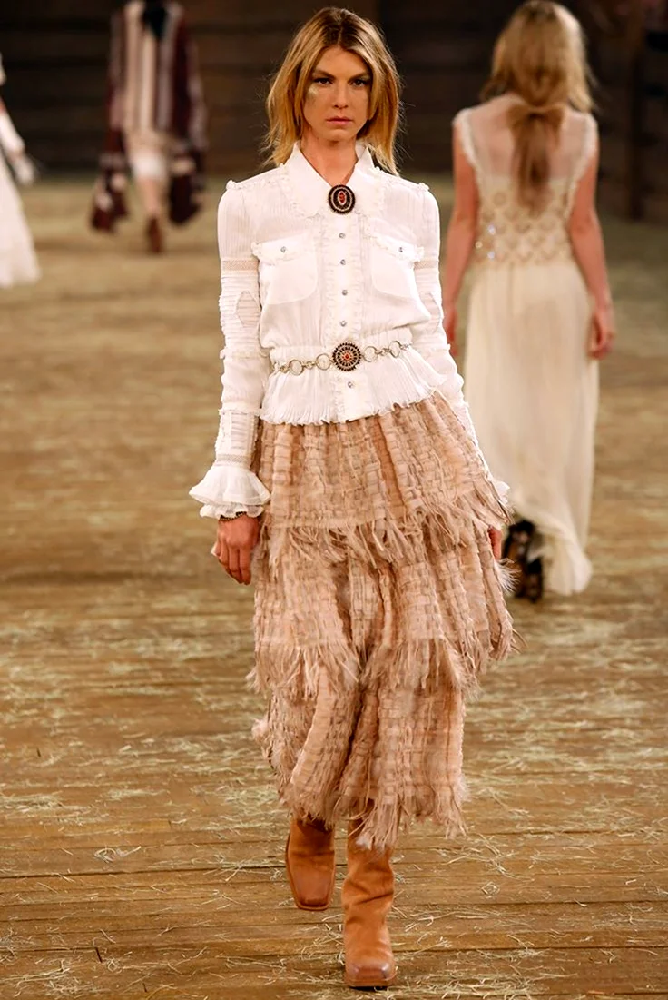 Стиль бохо кантри. Pre-Fall 2014, Шанель. Бохо Шик Chanel подиум.