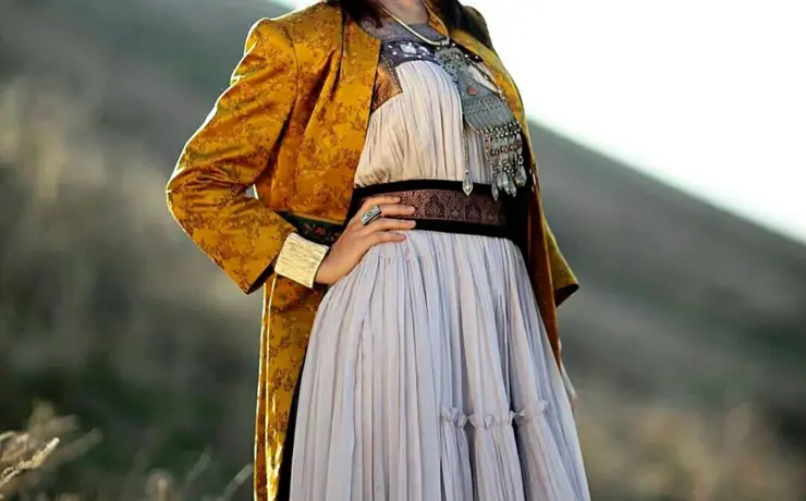 Киргизское платье женское