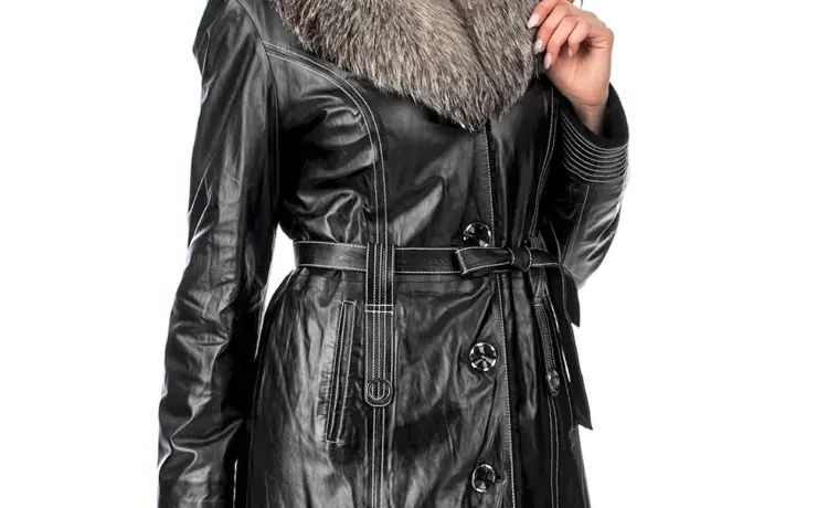 Кожаное пальто с мехом женское