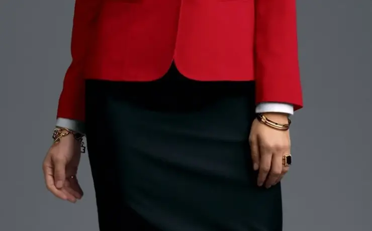 Красный пиджак Мэри Кэй 2020