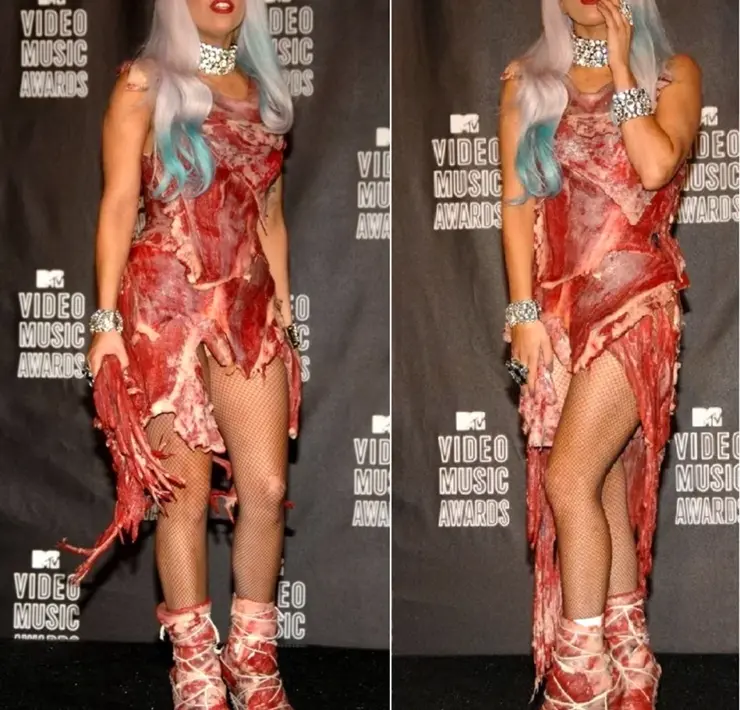 Леди Гага платья