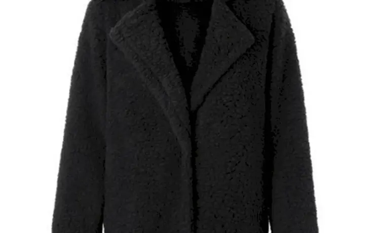 Плюшевая куртка черная