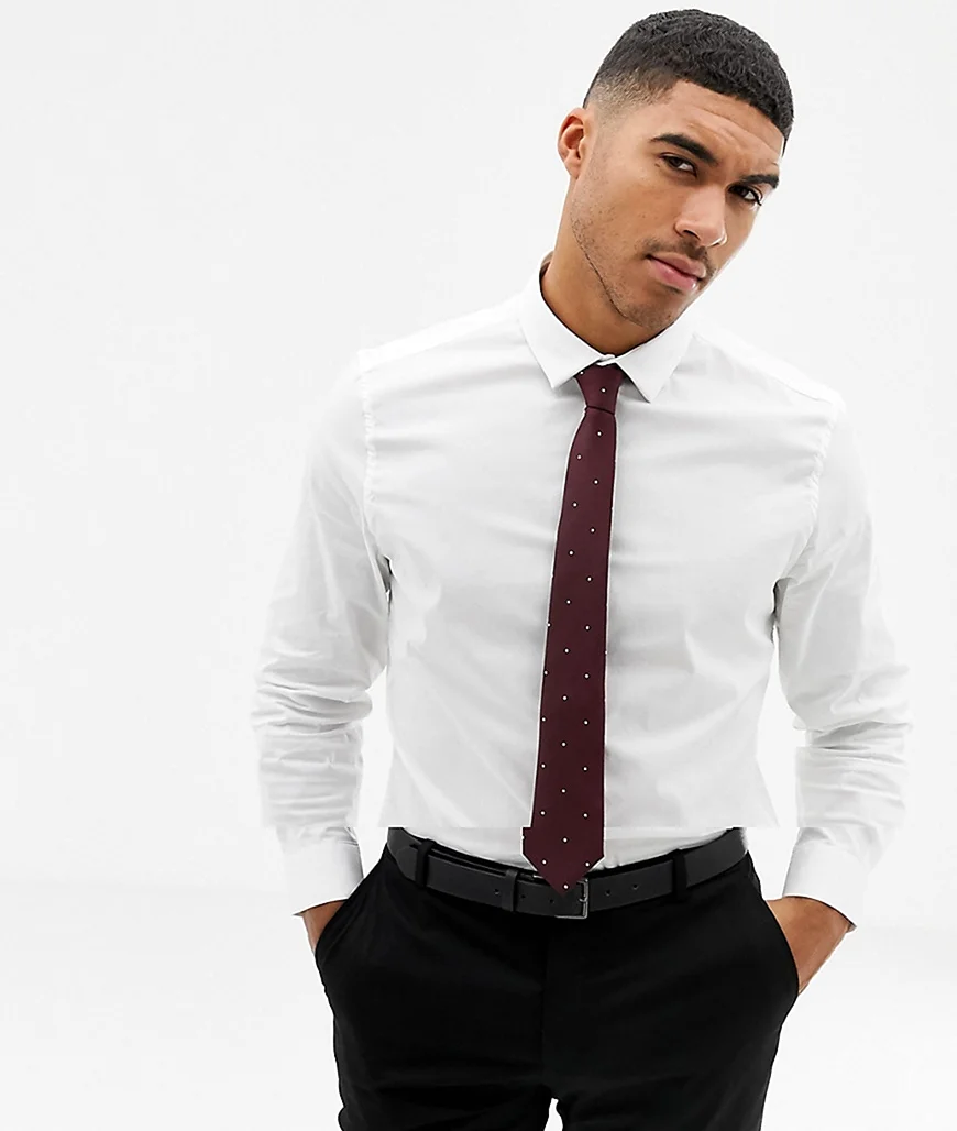 Приталенная рубашка с галстуком