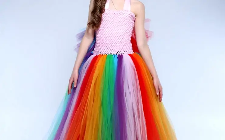 Радужное платье для девочки