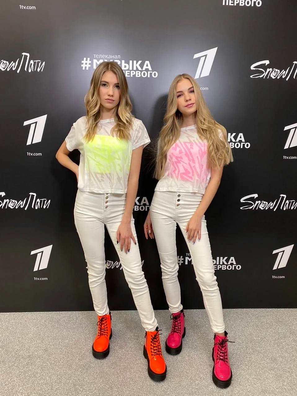 Саша айс и софа Купер