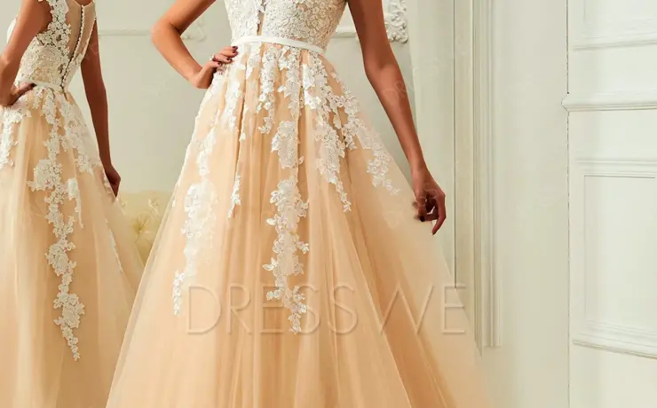 Свадебное платье цвета шампанского