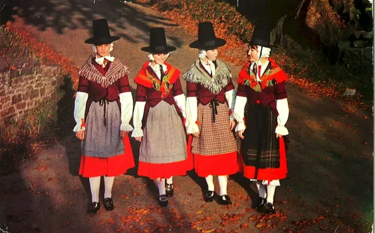 Традициональная одежда в Уэльсе