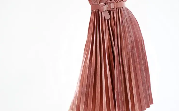 Zara платье 2020 с плиссировкой