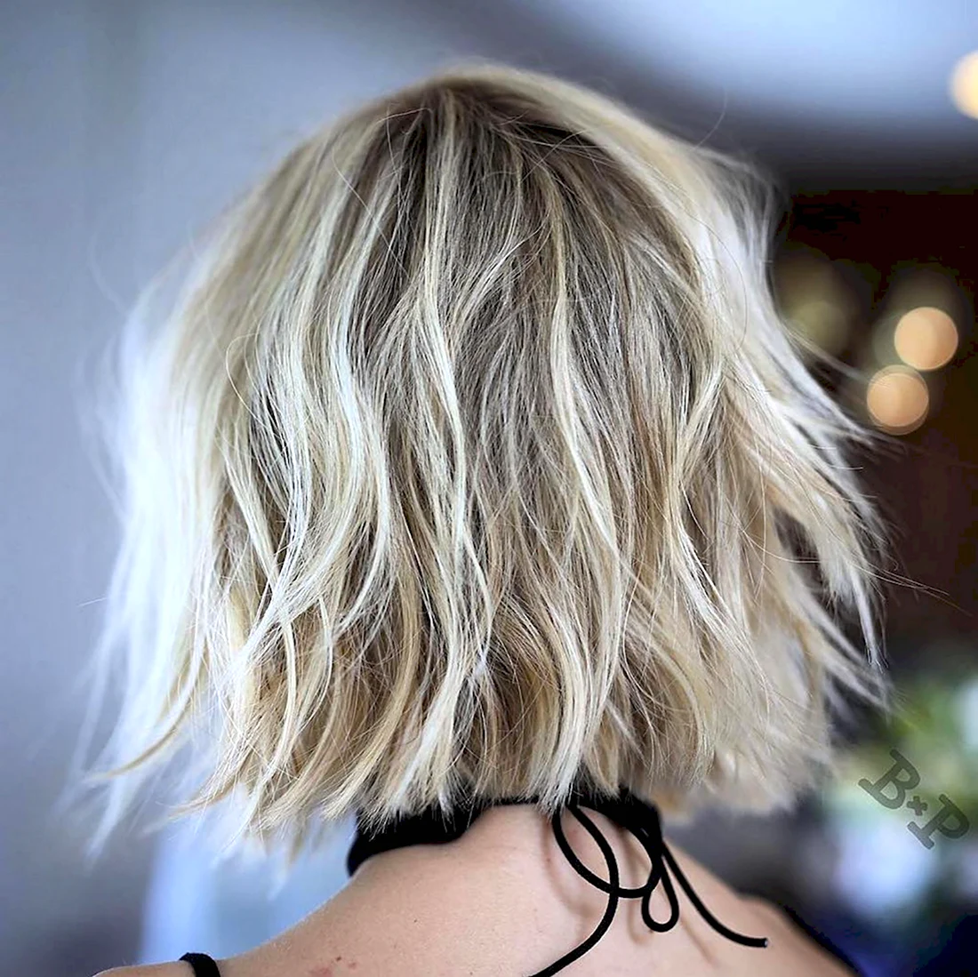 Блондинка сзади короткие волосы (54 фото)