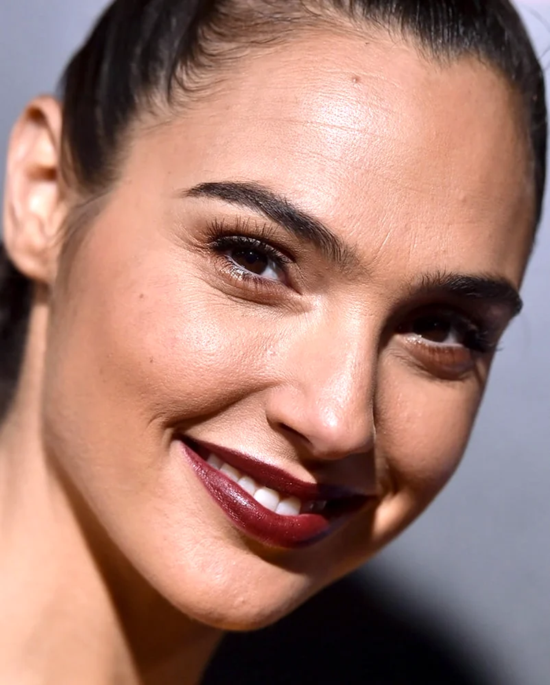 Галь Гадот. Галь Гадот 2022. Галь Гадот (gal Gadot). Галь Гадот 2021.