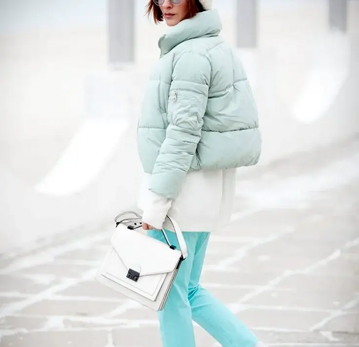 Куртка Зефирка женская белая зима
