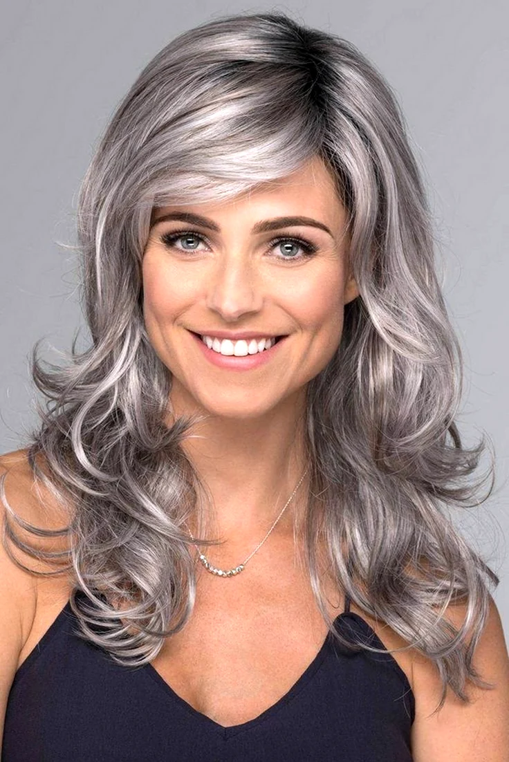 Дафна Хикс Grey hair. Колорирование на Седые волосы. Отращиваниемседых волос. Мелирование серебристое.